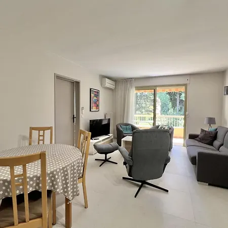 With Pool Near The Sea *